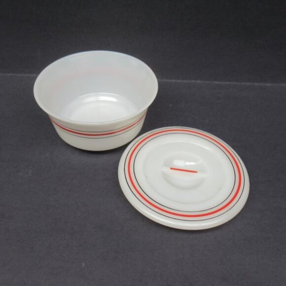 Hazel Atlas White with Red and Black Striped 5 Inch REFRIGERATOR Dish with Lid - Picture 3 of 4